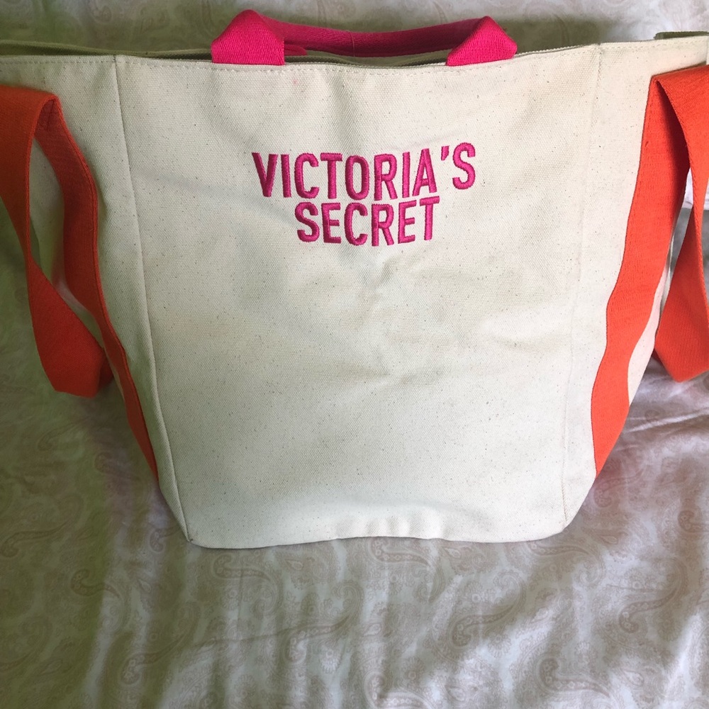 Victoria’s Secret Beach Tote